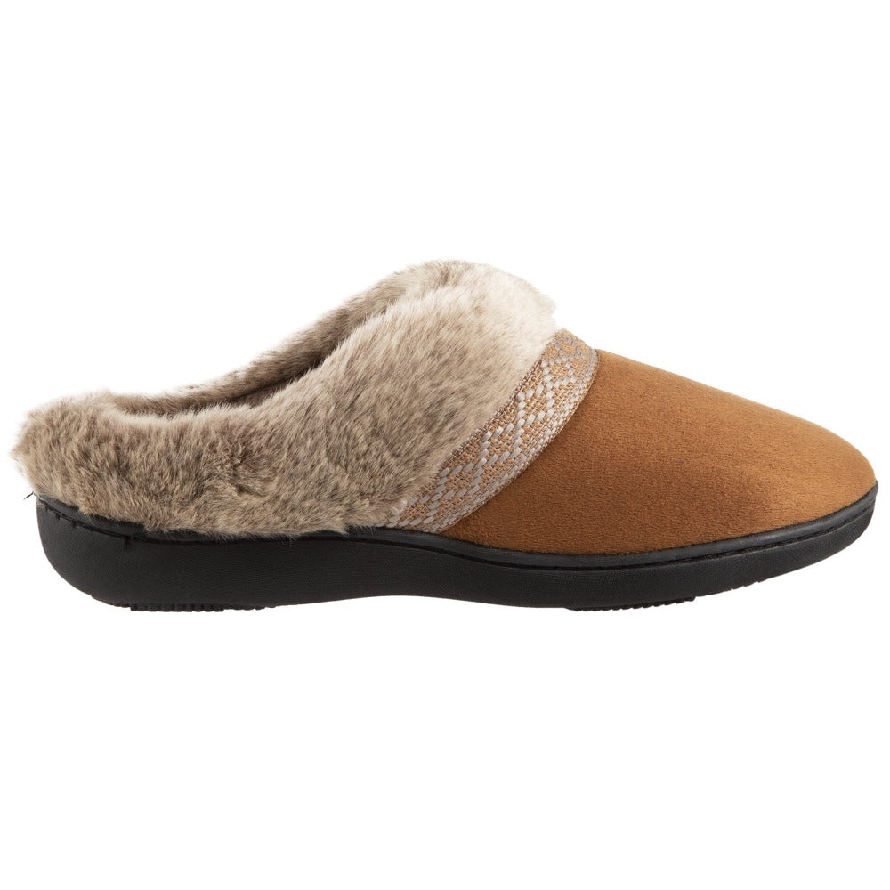 Who sells isotoner online slippers