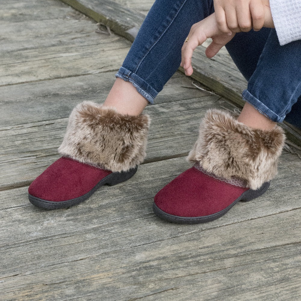 Women's isotoner faux fur boot 2024 slipper made with recycled microsuede