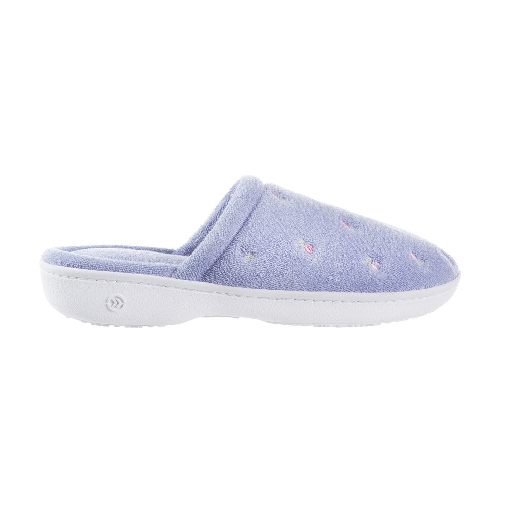 Isotoner terry clearance embroidered scalloped clog